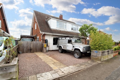 Arrange a viewing for Cornwall Road, Wigston, Leicestershire